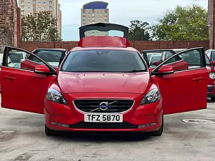 Used 2014 Volvo V40 Se Red - Interior and Exterior details 5