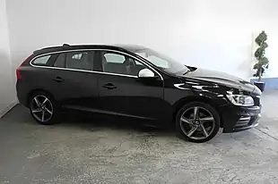 Used 2014 Volvo V60 R-Design Black - Interior and Exterior details 3