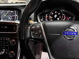 Used 2014 Volvo V60 R-Design Lux Nav Blue - Interior and Exterior details 14
