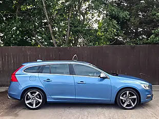 Used 2014 Volvo V60 R-Design Nav Blue - Interior and Exterior details 7