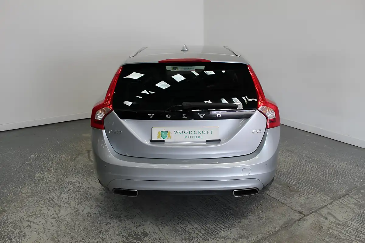 Used 2014 Volvo V60 Se Lux Nav Silver - Interior and Exterior details 10