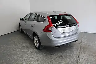 Used 2014 Volvo V60 Se Lux Nav Silver - Interior and Exterior details 5
