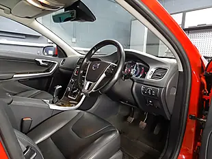 Used 2014 Volvo V60 Se Lux Red - Interior and Exterior details 16