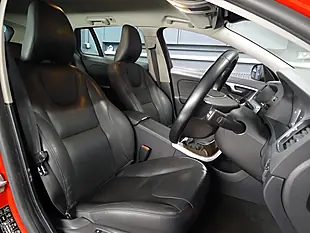 Used 2014 Volvo V60 Se Lux Red - Interior and Exterior details 17