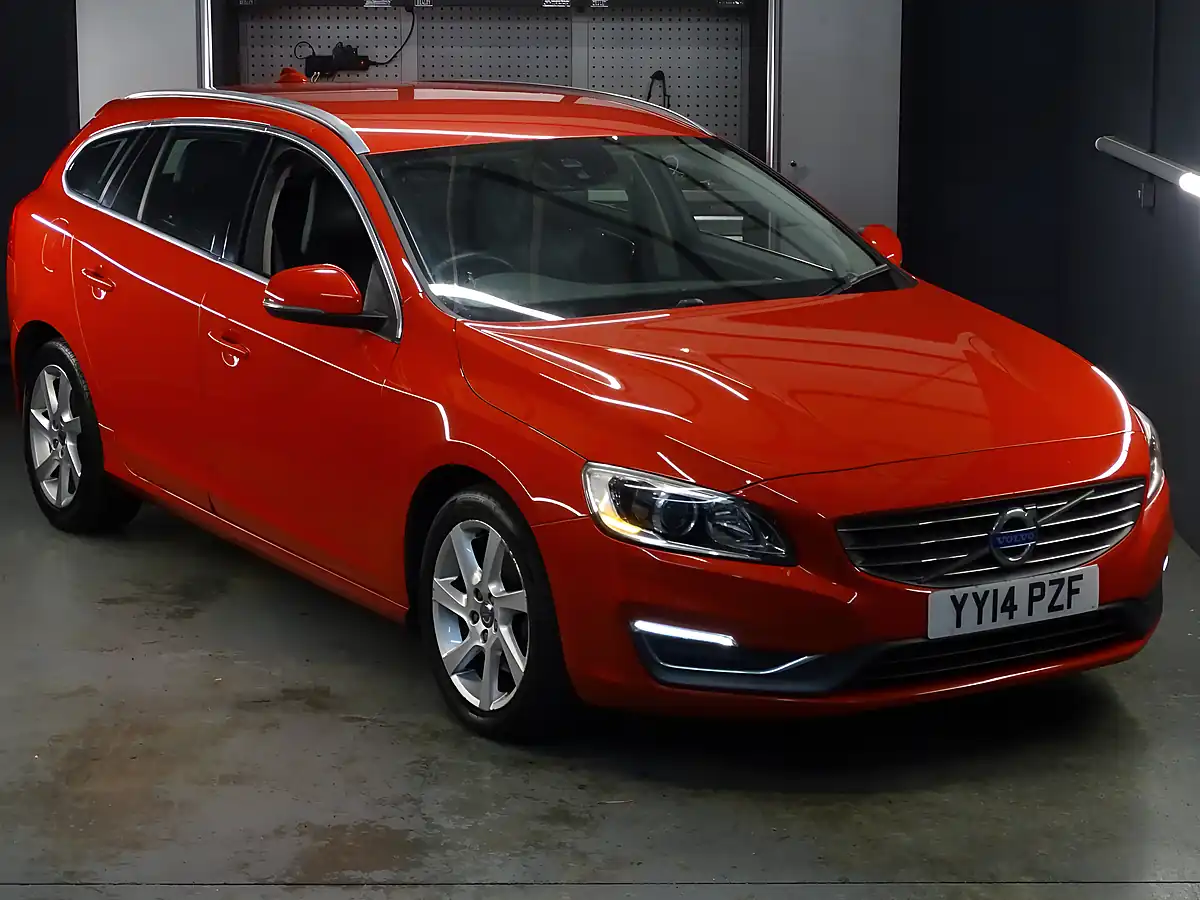 Used 2014 Volvo V60 Se Lux Red - Interior and Exterior details 2