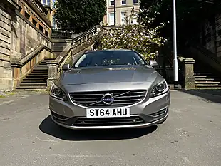 Used 2014 Volvo V60 Se Luxury Nav Gold - Interior and Exterior details 7