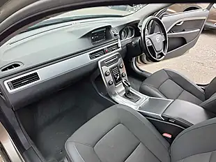 Used 2014 Volvo V70 Business Edition Gold - Interior and Exterior details 14