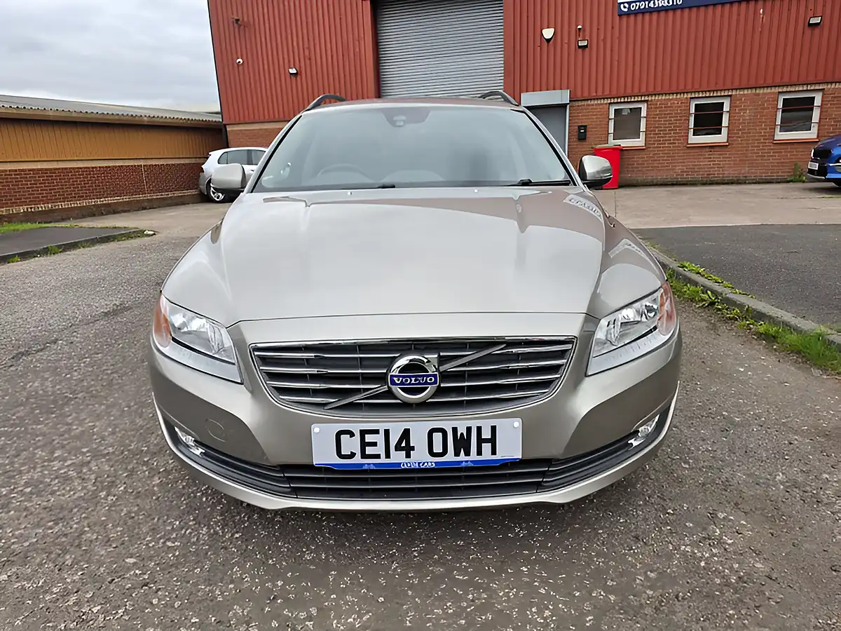 Used 2014 Volvo V70 Business Edition Gold - Interior and Exterior details 2