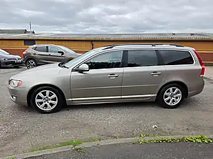 Used 2014 Volvo V70 Business Edition Gold - Interior and Exterior details 5
