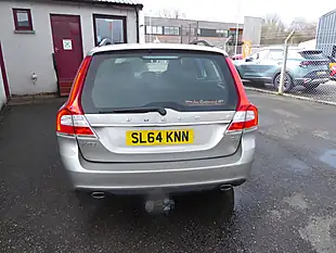 Used 2014 Volvo V70 Business Edition Gold - Interior and Exterior details 3