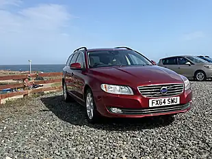 Used 2014 Volvo V70 Se Nav Red - Interior and Exterior details 4