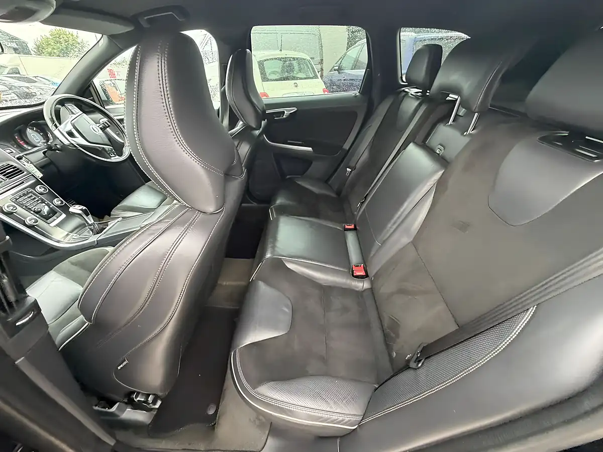 Used 2014 Volvo XC60 R-Design Black - Interior and Exterior details 14
