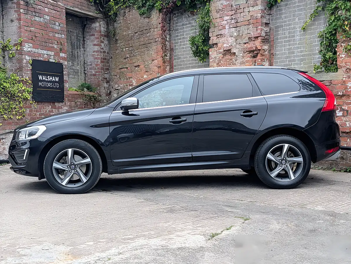 Used 2014 Volvo XC60 R-Design Lux Nav Black - Interior and Exterior details 11