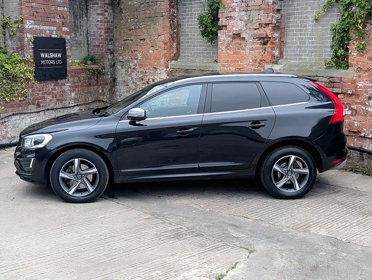 Used 2014 Volvo XC60 R-Design Lux Nav Black - Interior and Exterior details 12
