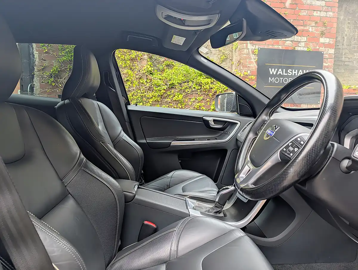 Used 2014 Volvo XC60 R-Design Lux Nav Black - Interior and Exterior details 13