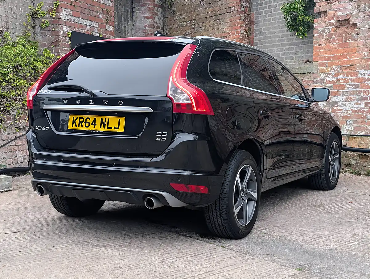 Used 2014 Volvo XC60 R-Design Lux Nav Black - Interior and Exterior details 6