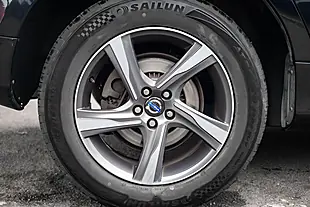 Used 2014 Volvo XC60 R-Design Lux Nav Black Sapphire Metallic - Interior and Exterior details 12