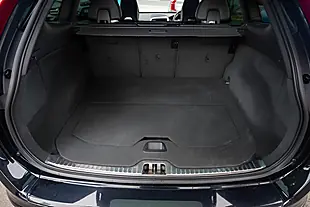 Used 2014 Volvo XC60 R-Design Lux Nav Black Sapphire Metallic - Interior and Exterior details 14