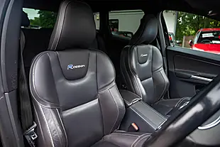 Used 2014 Volvo XC60 R-Design Lux Nav Black Sapphire Metallic - Interior and Exterior details 15