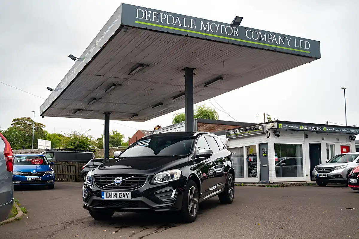 Used 2014 Volvo XC60 R-Design Lux Nav Black Sapphire Metallic - Interior and Exterior details 17