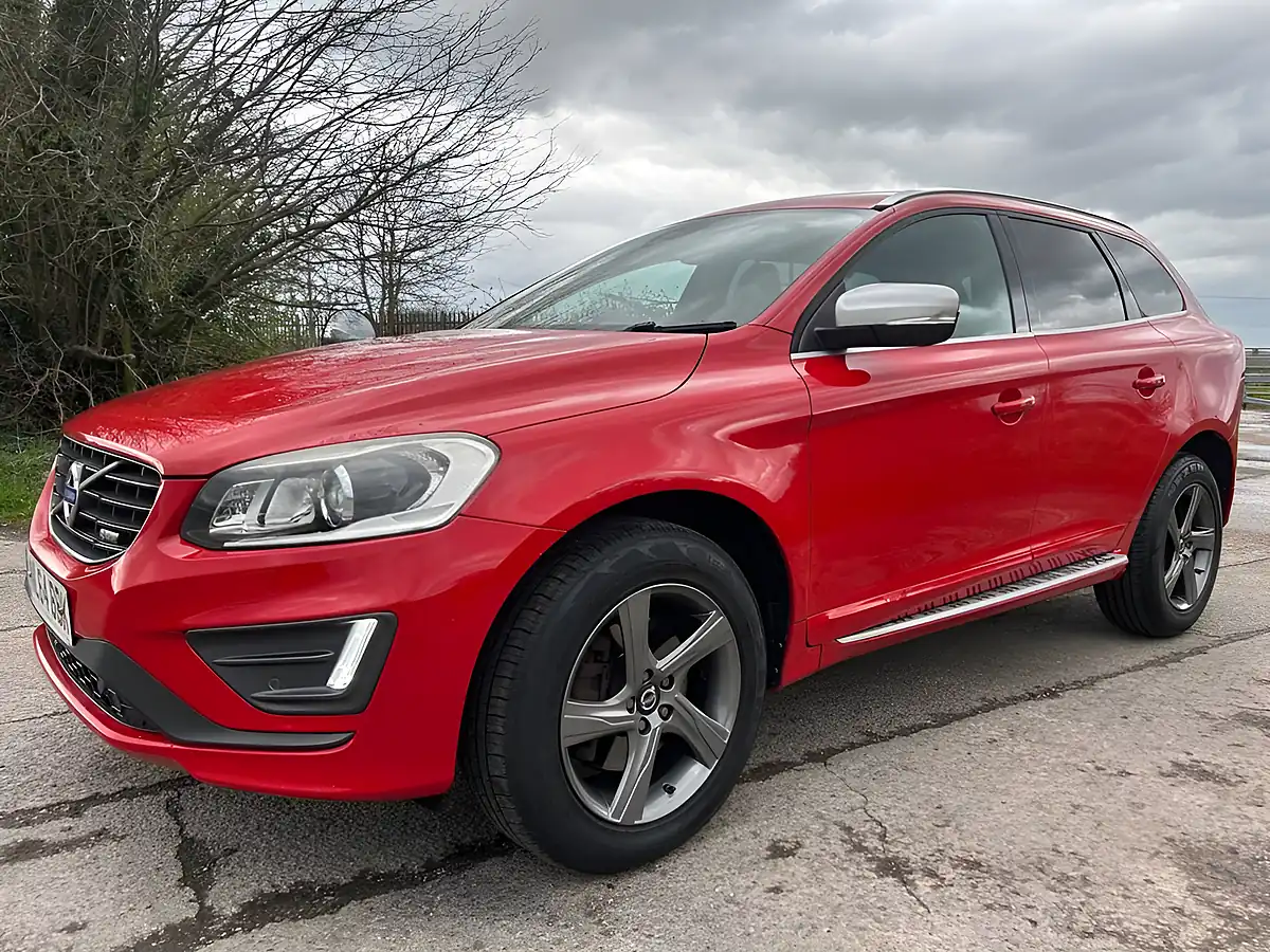 Used 2014 Volvo XC60 R-Design Lux Nav Red - Interior and Exterior details 8