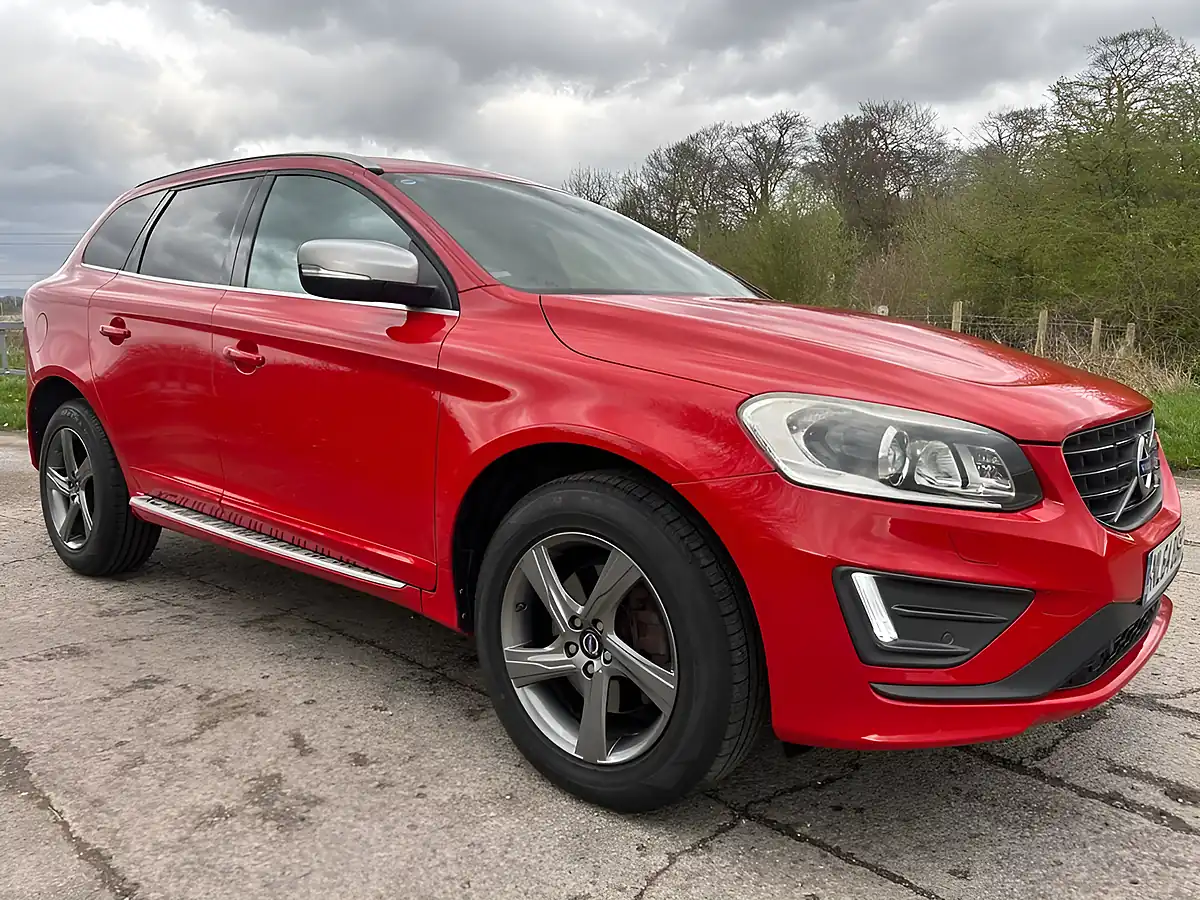 Used 2014 Volvo XC60 R-Design Lux Nav Red - Interior and Exterior details 9