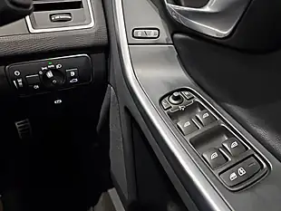 Used 2014 Volvo XC60 R-Design Lux Nav White - Interior and Exterior details 19