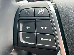 Used 2014 Volvo XC60 R-Design Luxury Nav Ice White - Interior and Exterior details 14