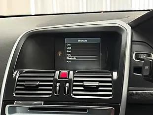 Used 2014 Volvo XC60 R-Design Nav Black Sapphire - Interior and Exterior details 17