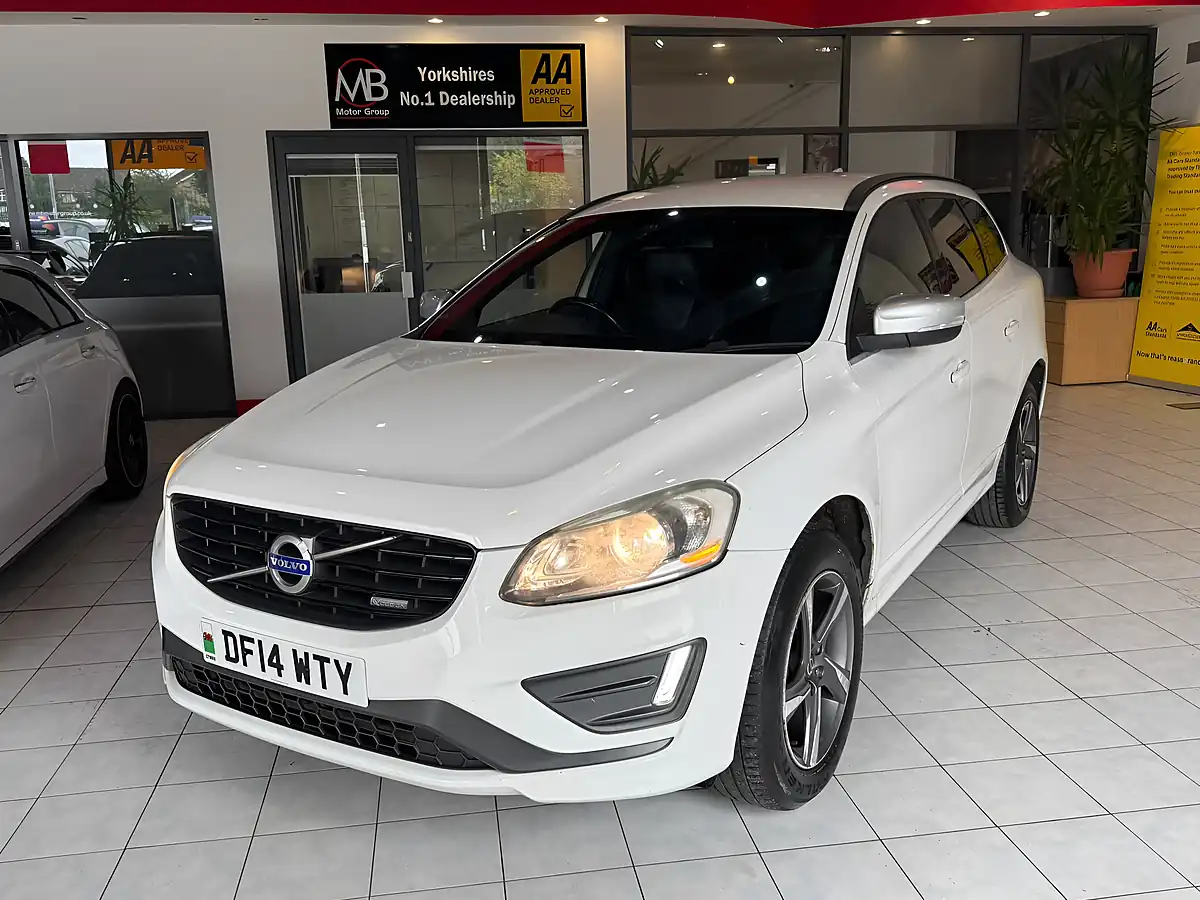 Used 2014 Volvo XC60 R-Design Nav White - Interior and Exterior details 4