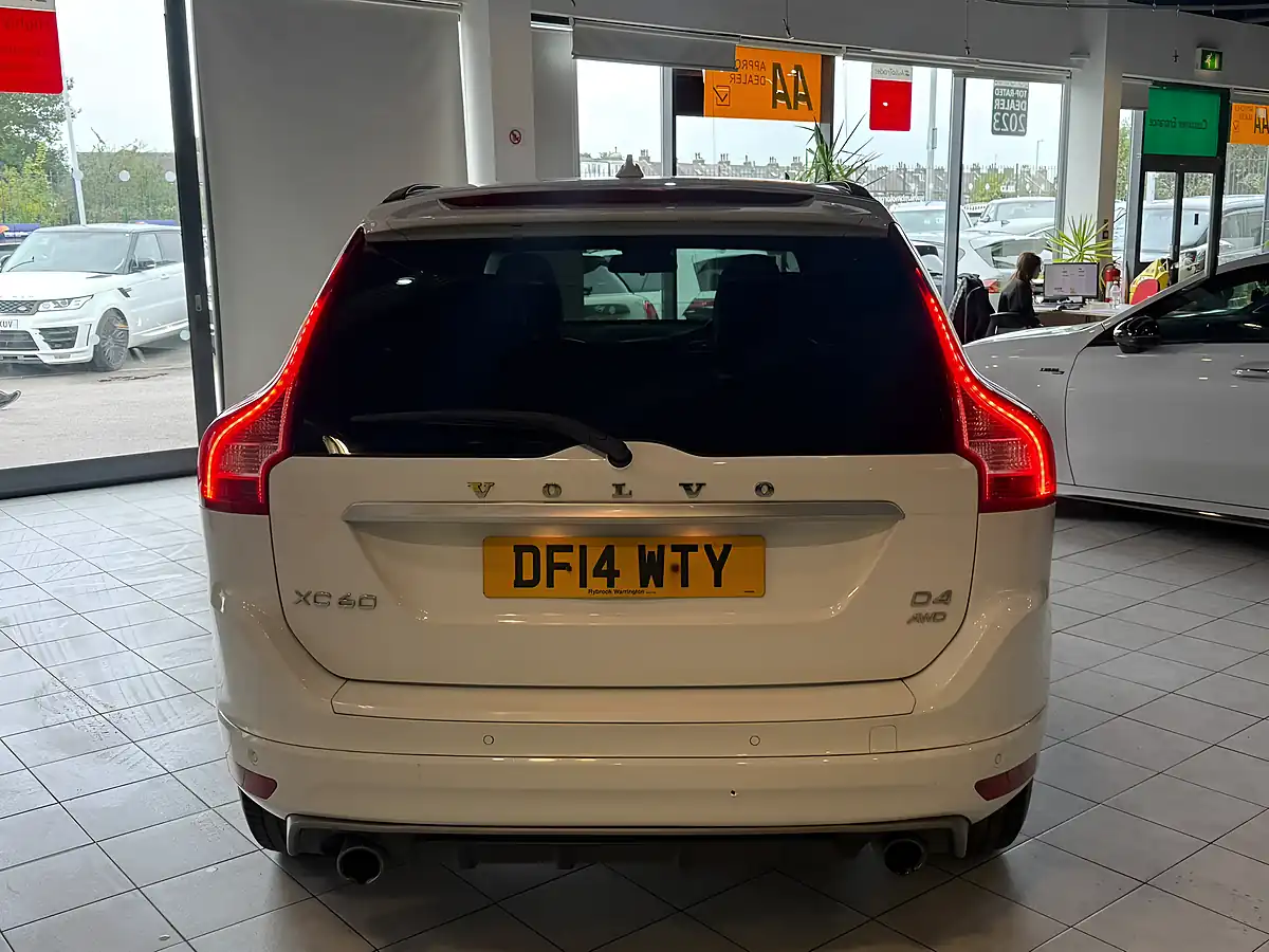 Used 2014 Volvo XC60 R-Design Nav White - Interior and Exterior details 9