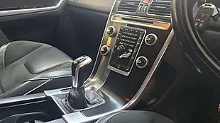 Used 2014 Volvo XC60 R-Design Nav White - Interior and Exterior details 10