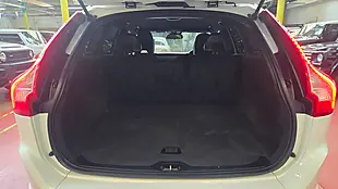 Used 2014 Volvo XC60 R-Design Nav White - Interior and Exterior details 15