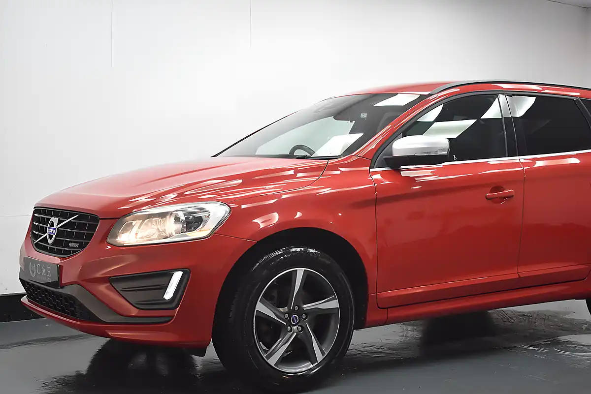 Used 2014 Volvo XC60 R-Design Red - Interior and Exterior details 5