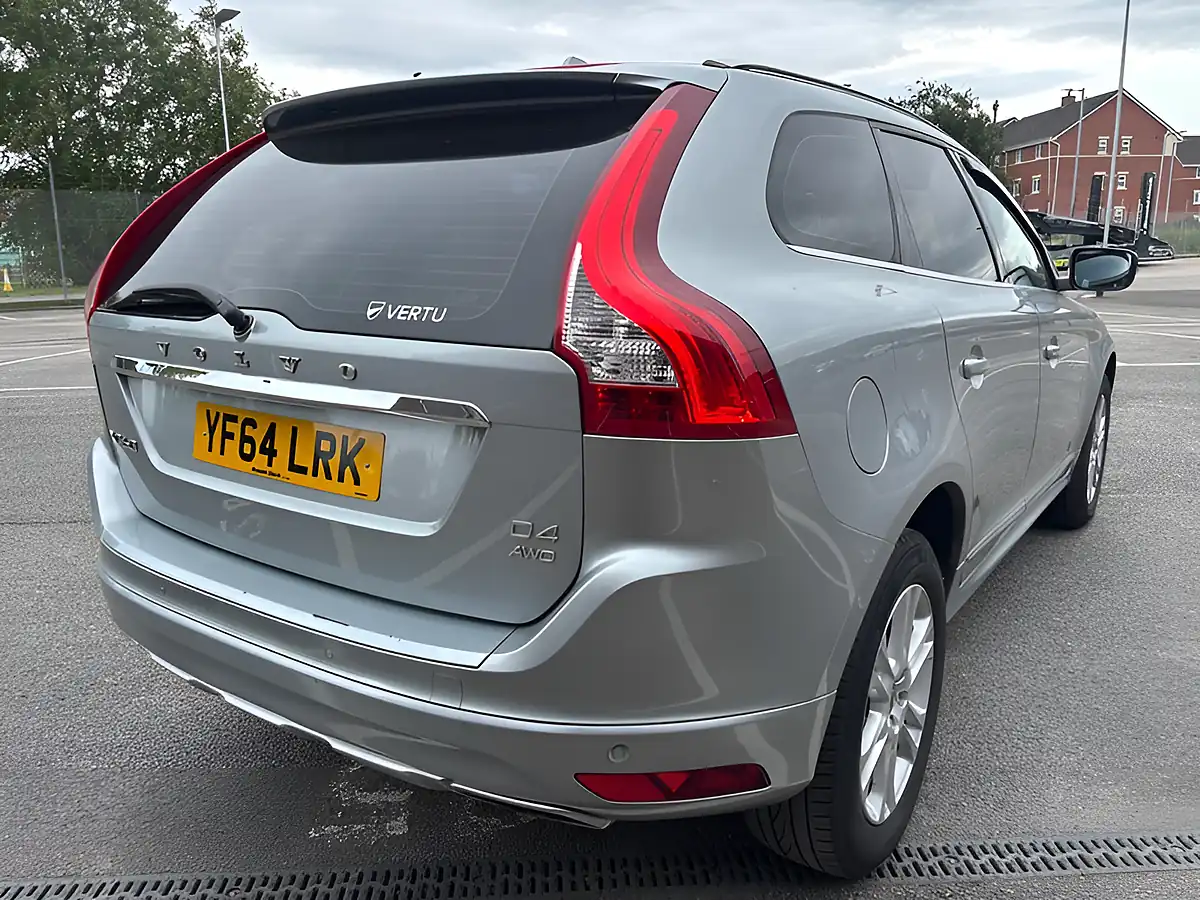 Used 2014 Volvo XC60 Se Lux Nav AWD Light Blue - Interior and Exterior details 5
