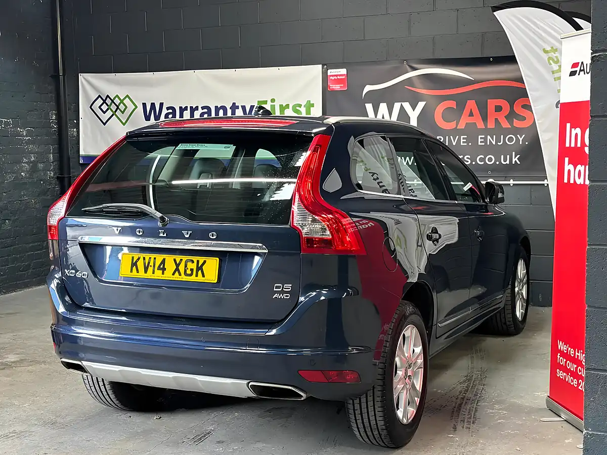 Used 2014 Volvo XC60 Se Lux Nav Blue - Interior and Exterior details 10
