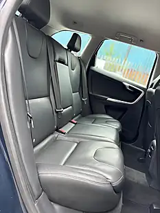 Used 2014 Volvo XC60 Se Lux Nav Blue - Interior and Exterior details 13