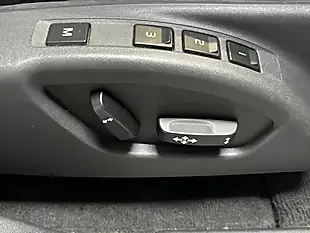 Used 2014 Volvo XC60 Se Lux Nav Blue - Interior and Exterior details 14