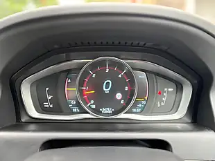 Used 2014 Volvo XC60 Se Lux Nav Blue - Interior and Exterior details 19