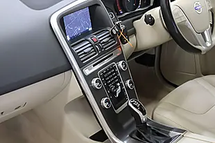 Used 2014 Volvo XC60 Se Lux Nav Gold - Interior and Exterior details 12