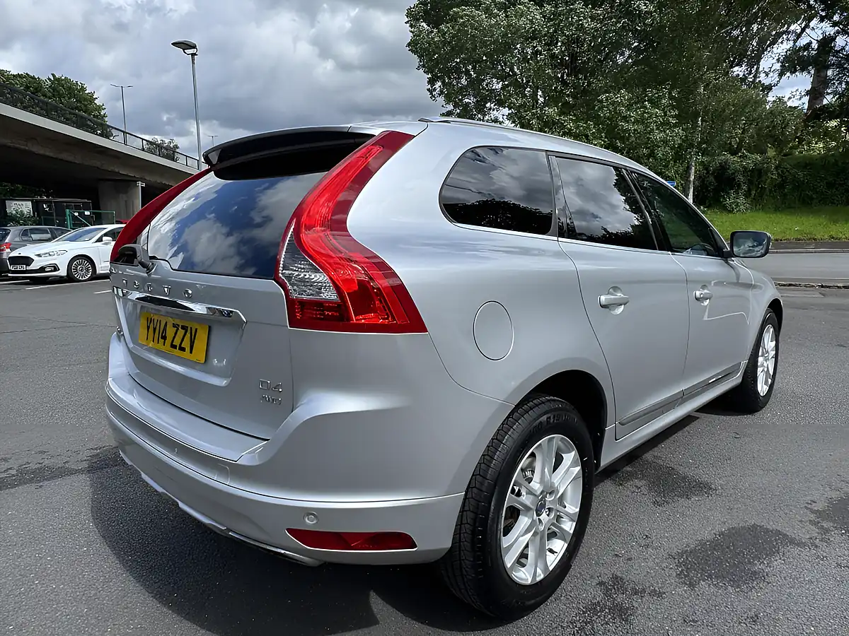 Used 2014 Volvo XC60 Se Lux Nav Silver - Interior and Exterior details 12
