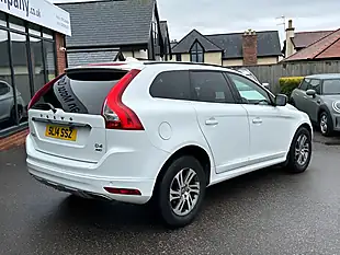 Used 2014 Volvo XC60 Se White - Interior and Exterior details 7