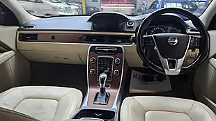 Used 2014 Volvo XC70 Se Lux Blue - Interior and Exterior details 4