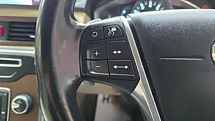 Used 2014 Volvo XC70 Se Lux Blue - Interior and Exterior details 9