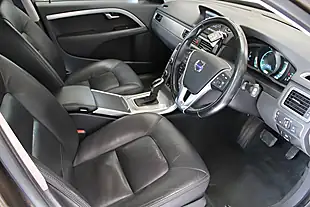 Used 2014 Volvo Xc70 Se Lux Bronze - Interior and Exterior details 16