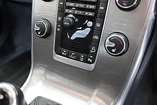 Used 2014 Volvo Xc70 Se Lux Bronze - Interior and Exterior details 18