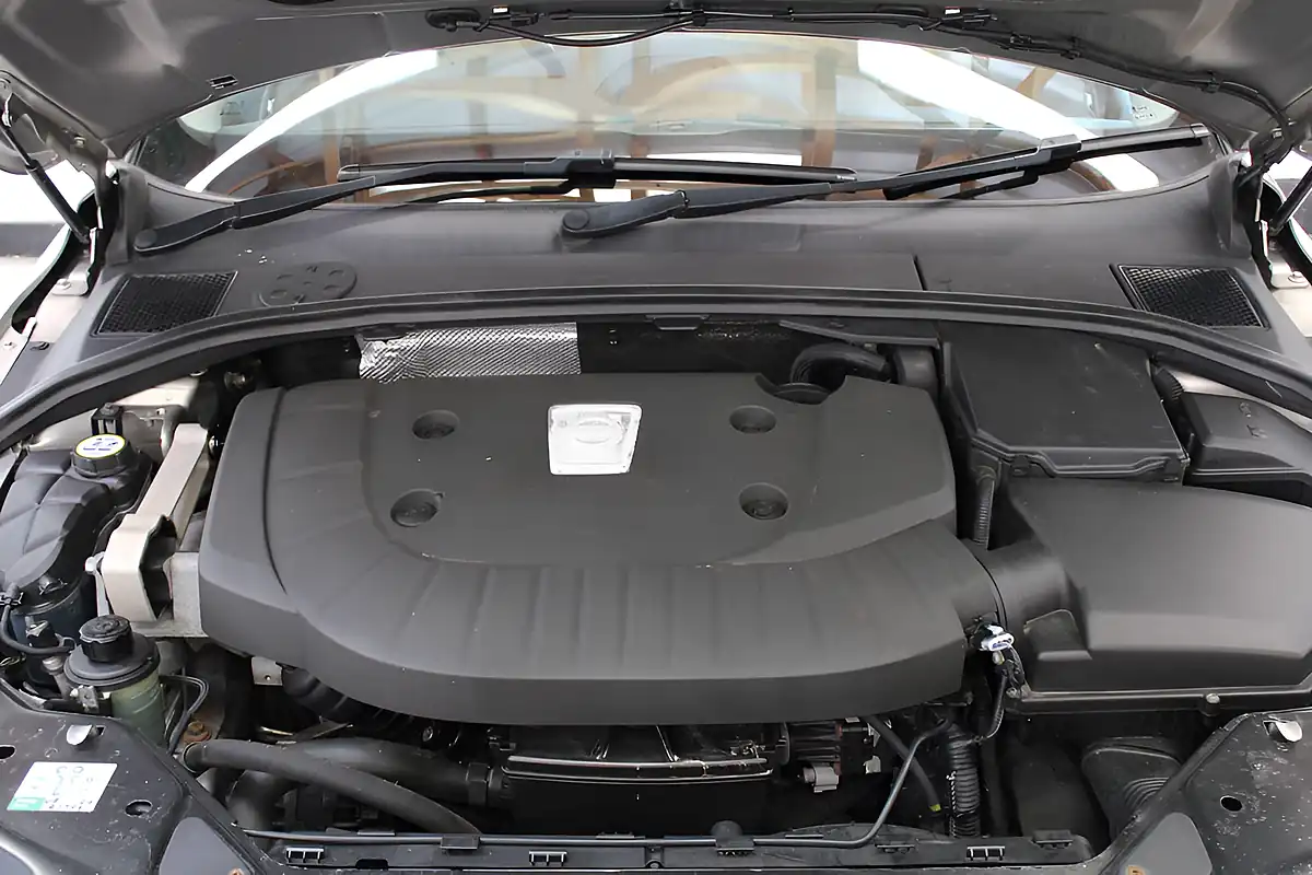 Used 2014 Volvo XC70 Se Lux Gold - Interior and Exterior details 14