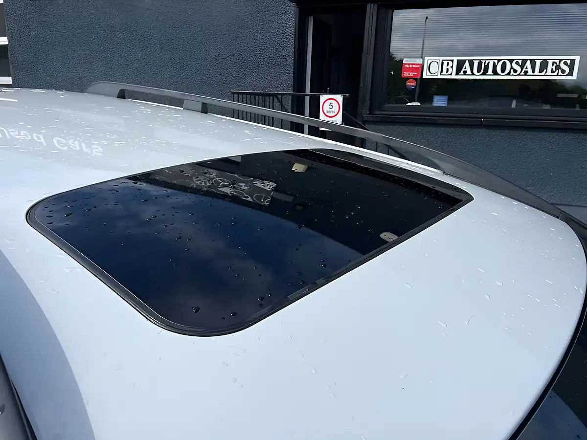 Used 2014 Volvo XC70 Se Nav White - Interior and Exterior details 11