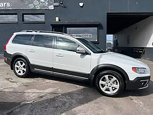 Used 2014 Volvo XC70 Se Nav White - Interior and Exterior details 3