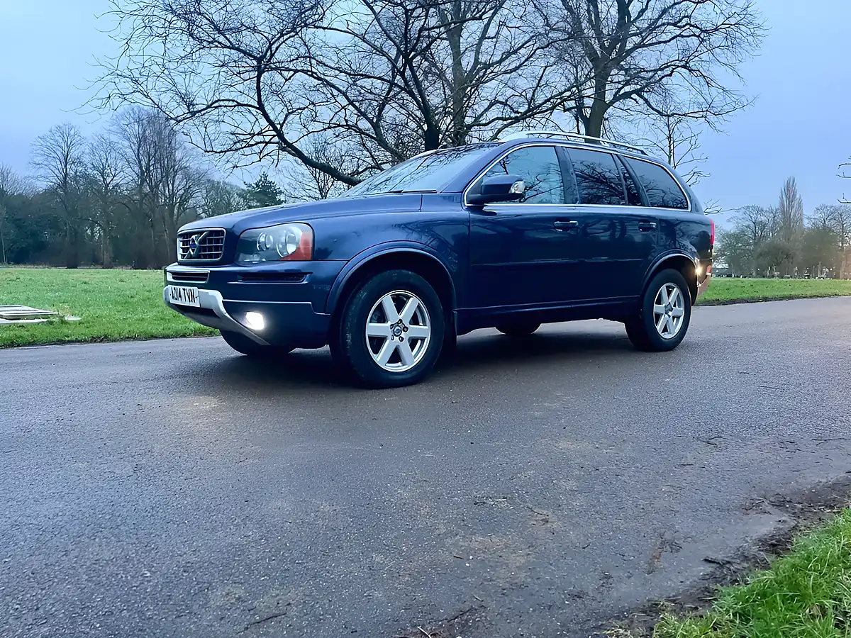 Used 2014 Volvo XC90 Es Caspian Blue - Interior and Exterior details 4
